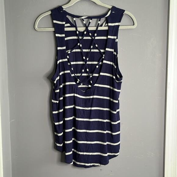 Chaser Navy Blue and Gray Striped Sleeveless Strappy Back Top Size Medium - Picture 4 of 7